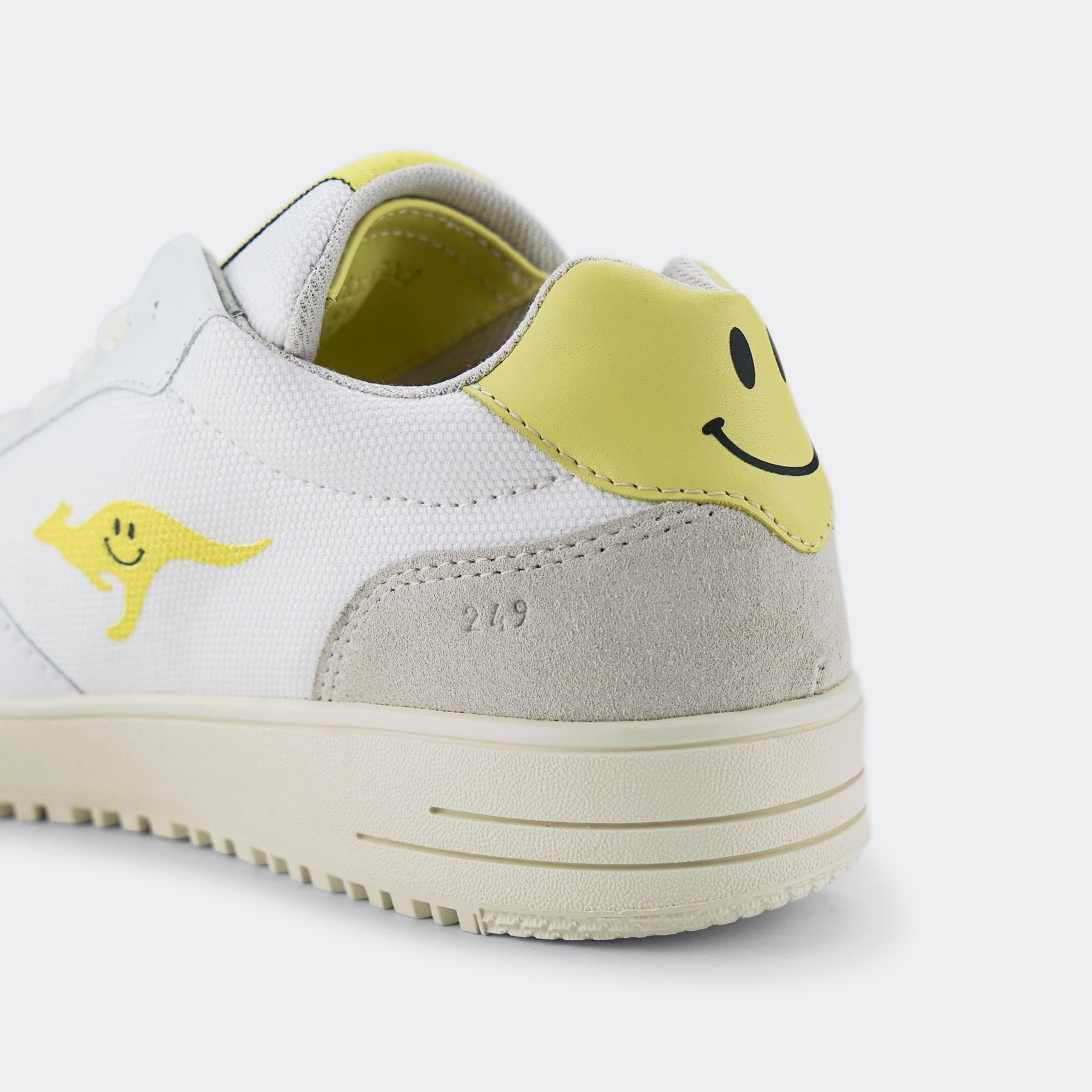 KangaROOS x NIL+MON "T-BALL"