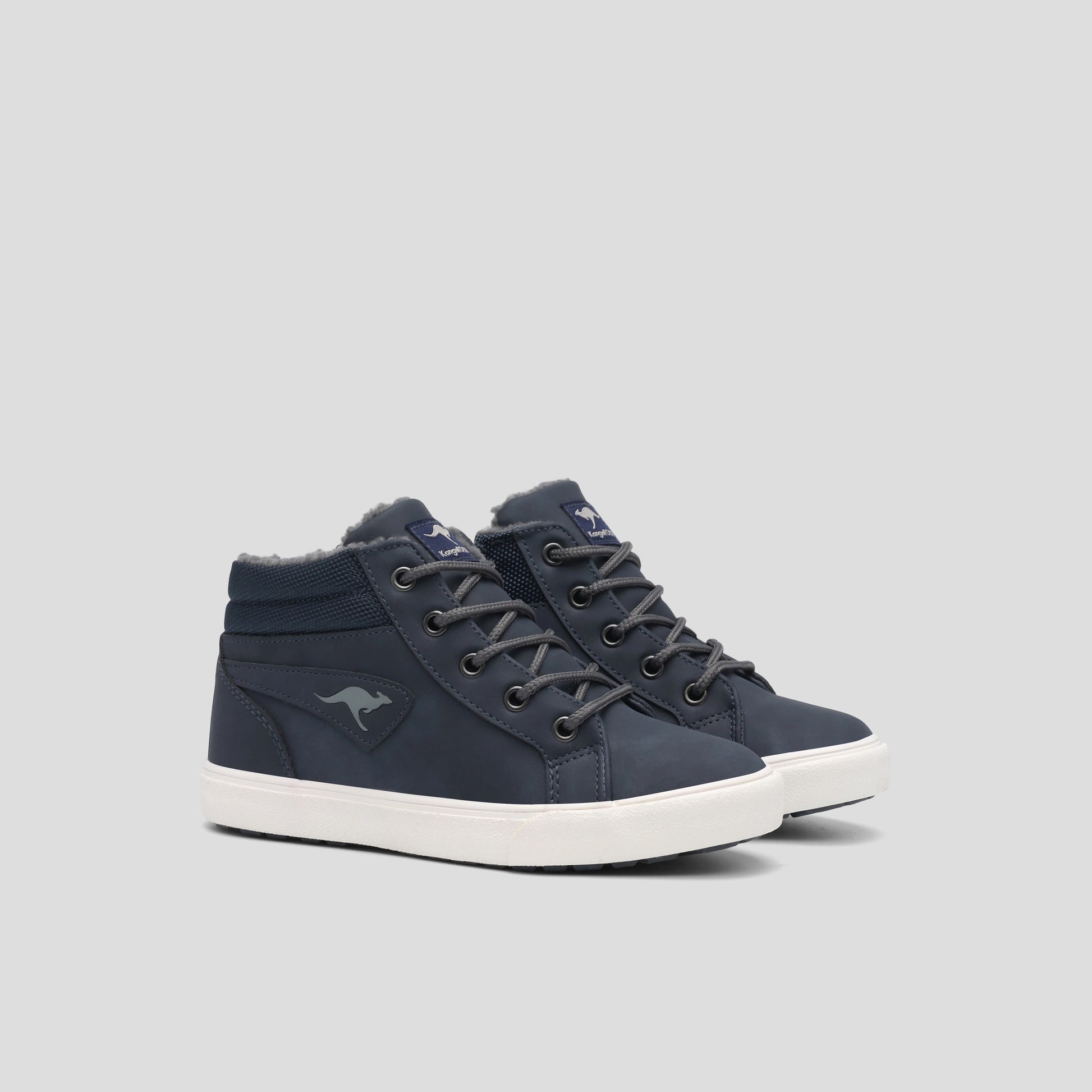 #color_dk-navy-white