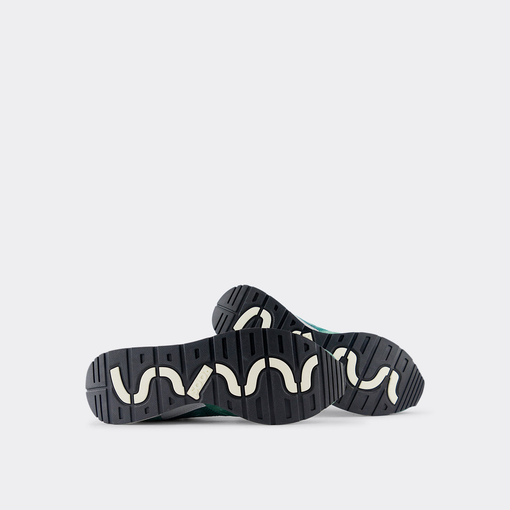 #color_evergreen-mustard