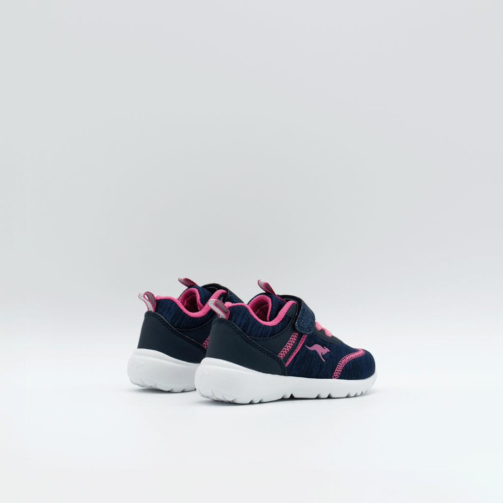 #color_dk-navy-fandango-pink