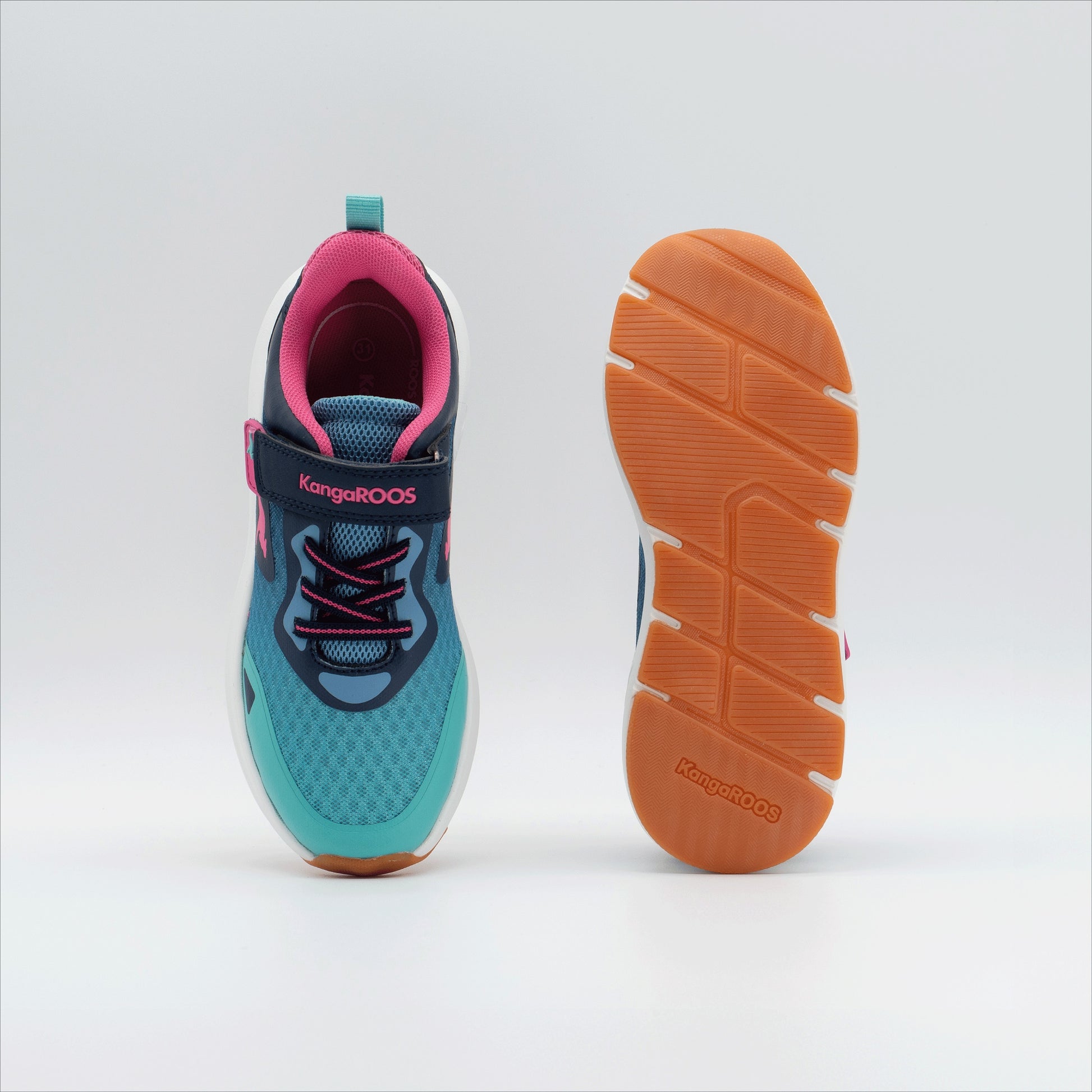 #color_dk-navy-daisy-pink