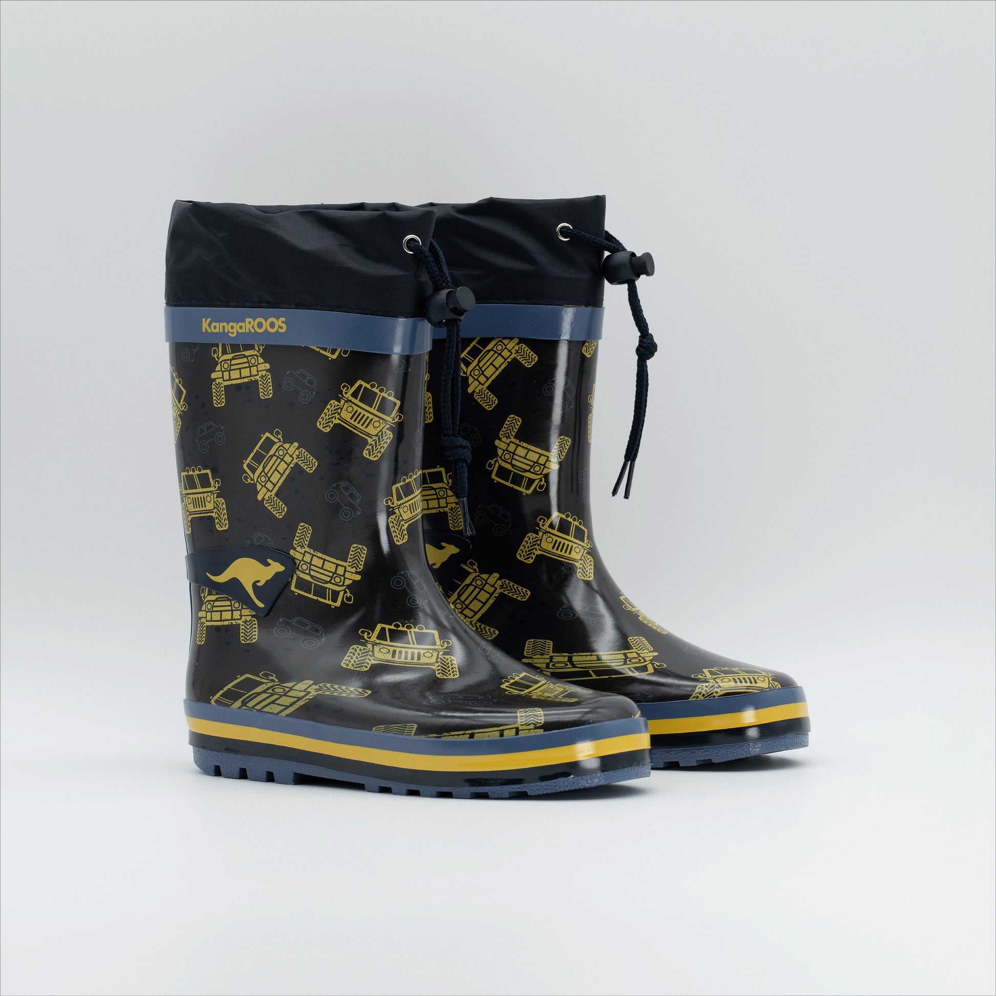 #color_dk-navy-monstertruck