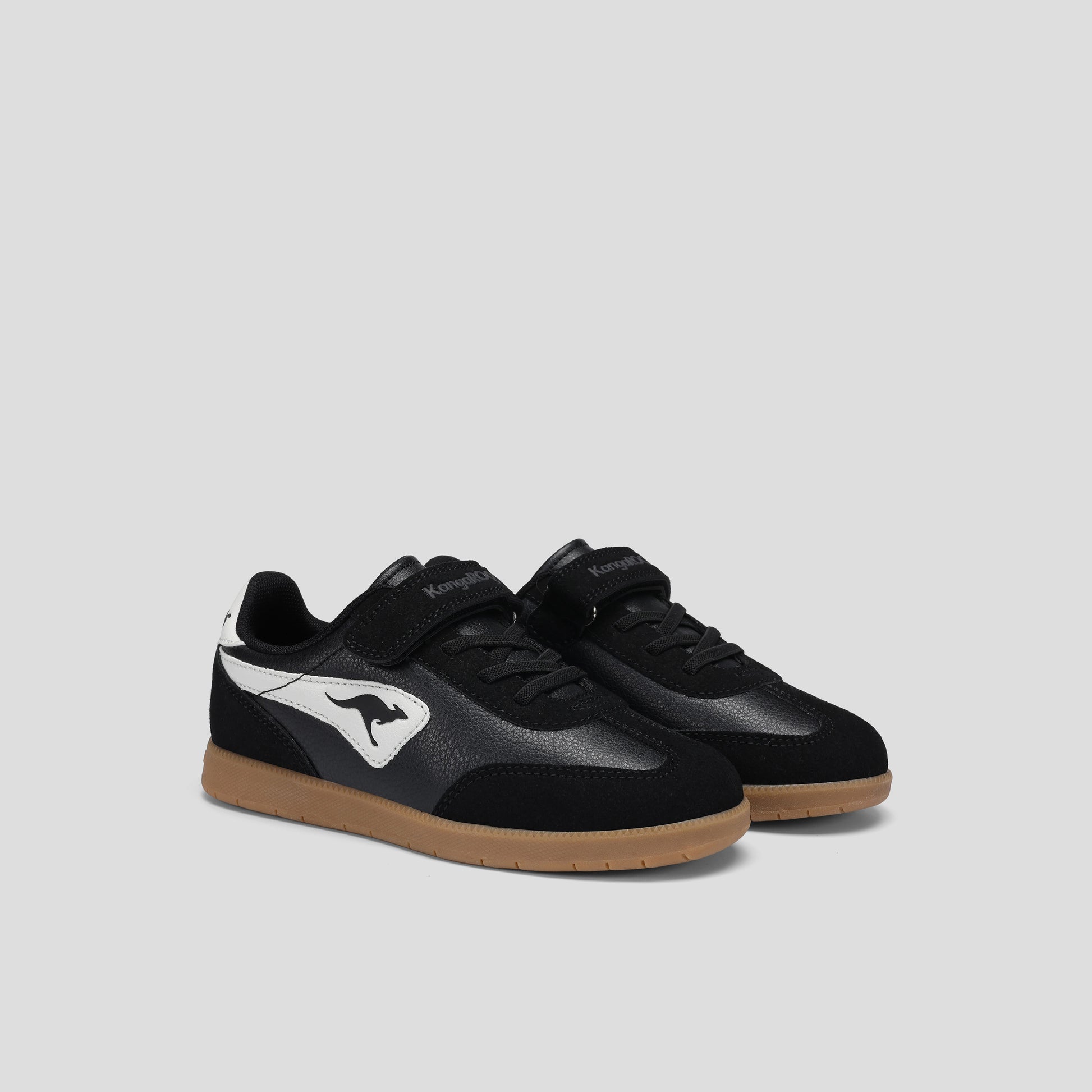 #color_jet-black-white