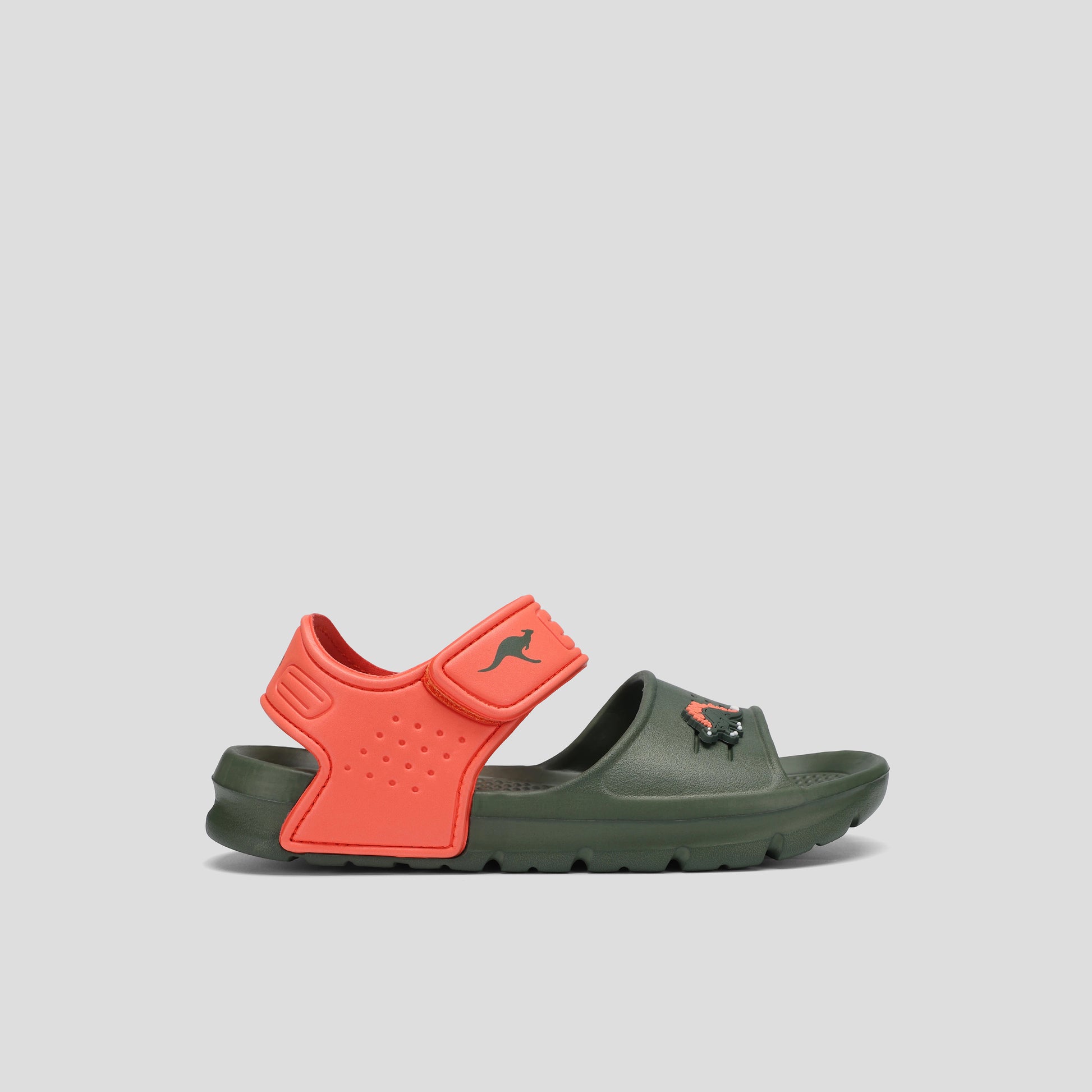 #color_military-green-flame