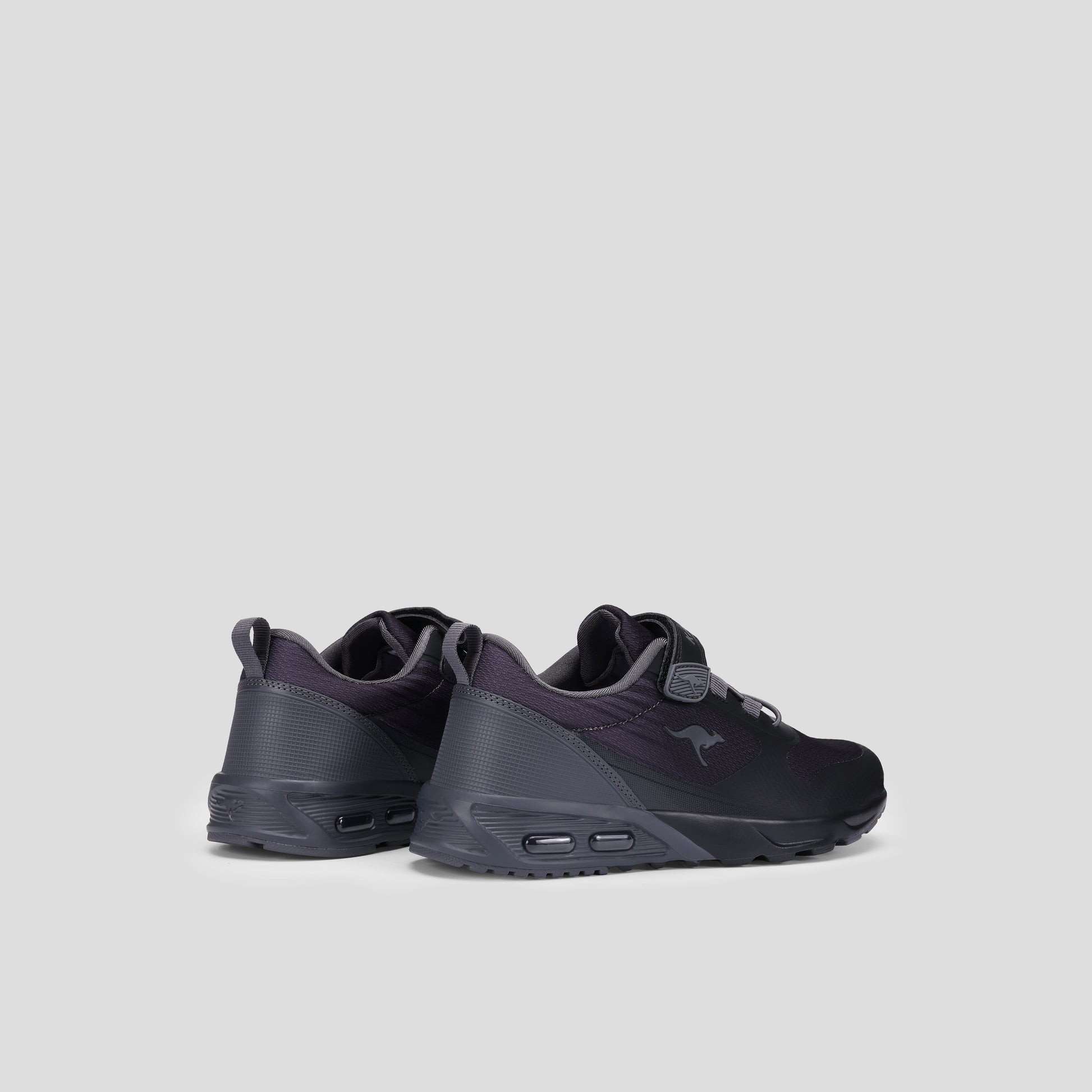 #color_jet-black-steel-grey