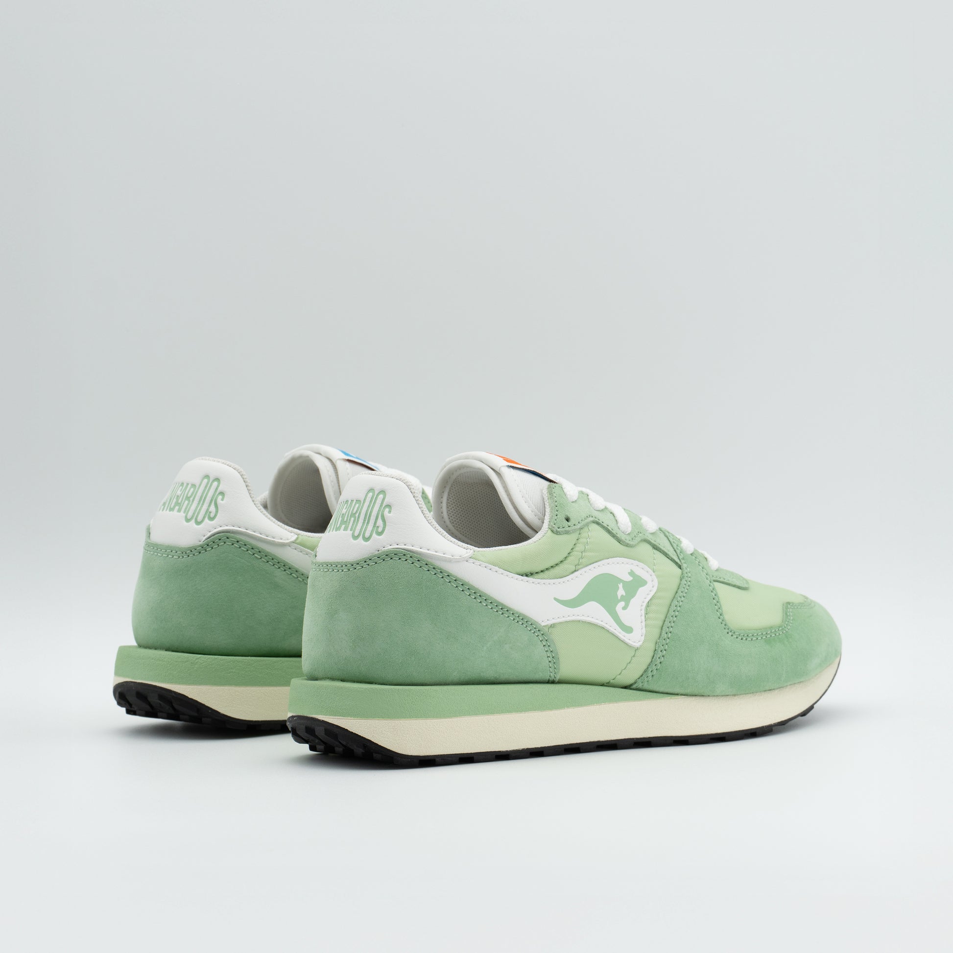 #color_lime-white