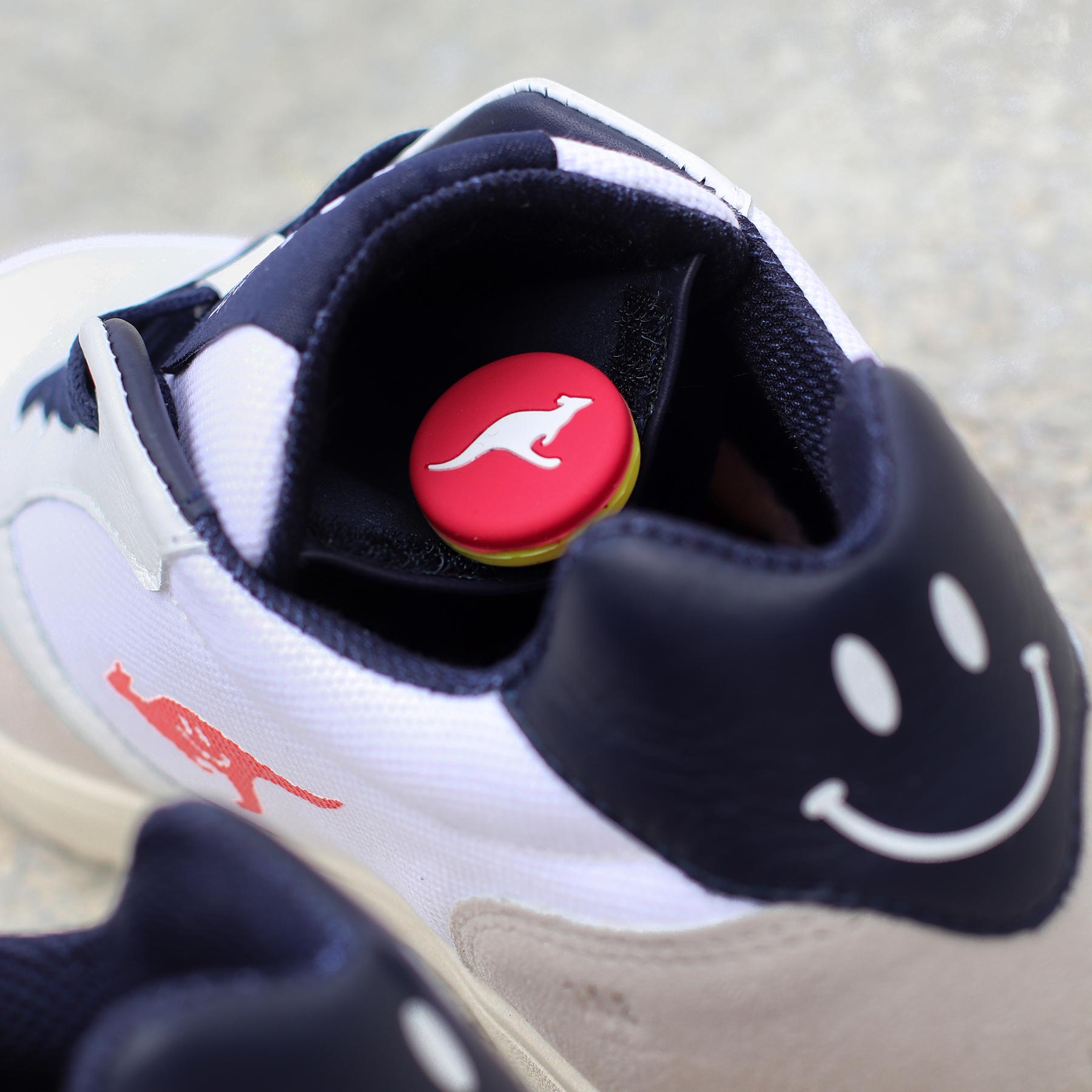 KangaROOS x NIL+MON "HEART"