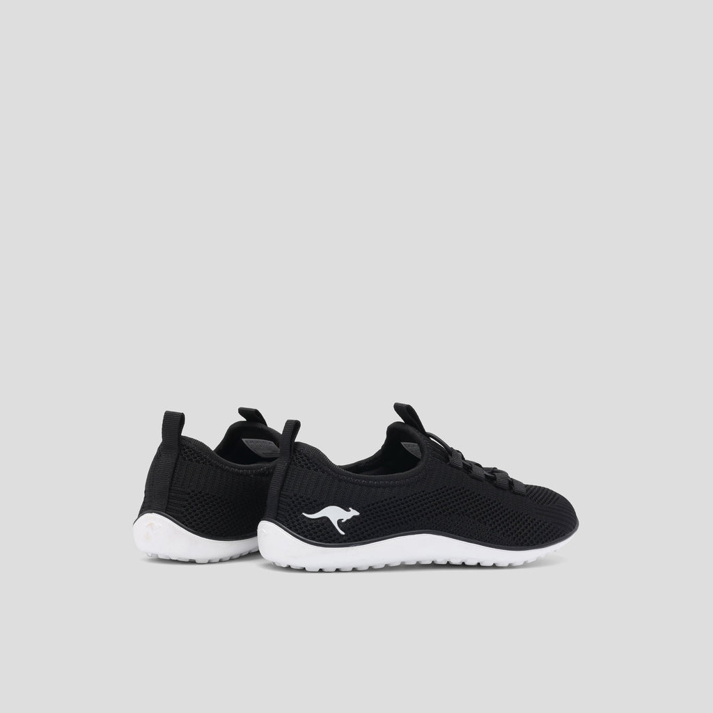 #color_jet-black-white